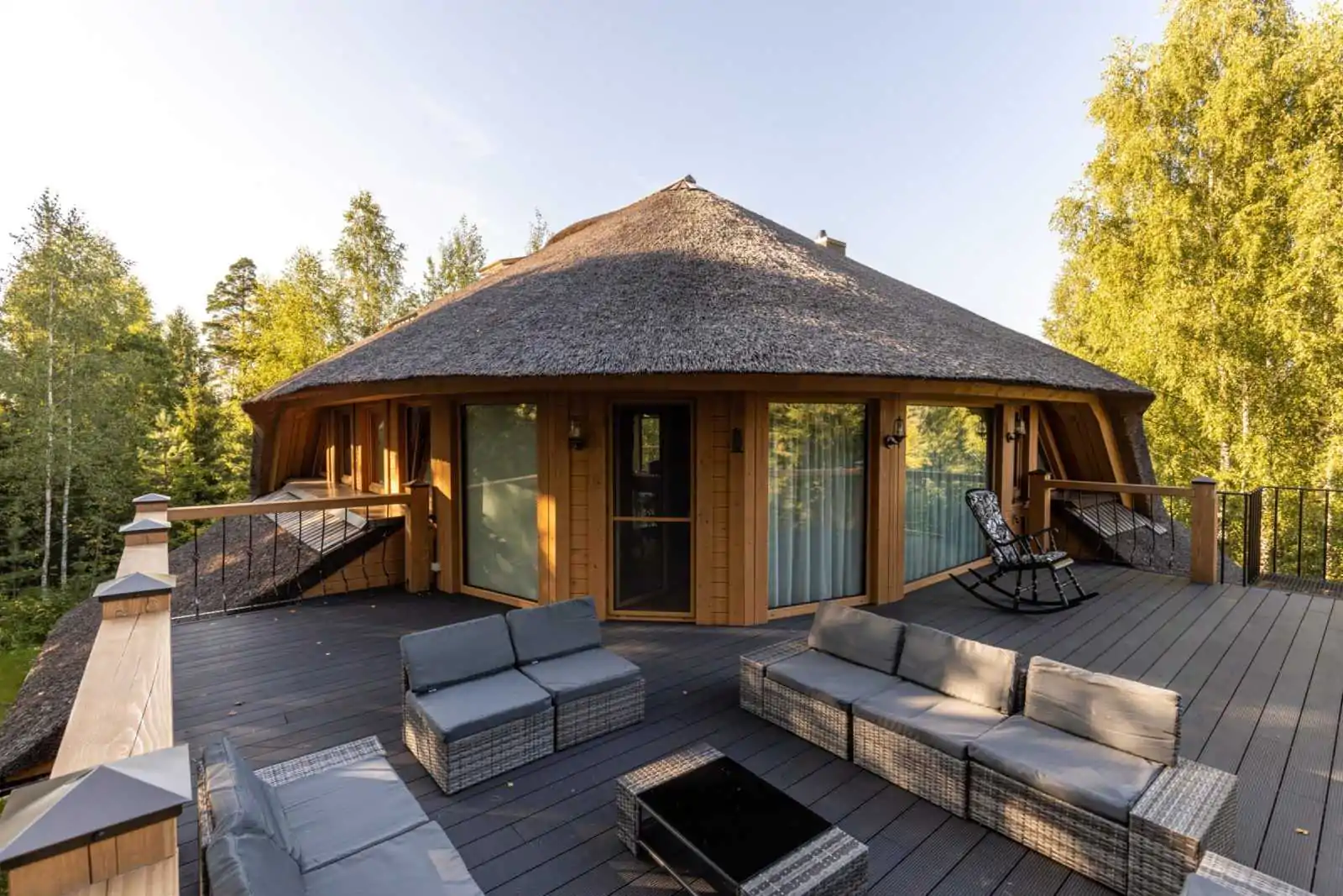 Narbuli wellness retreat balcony lake view
